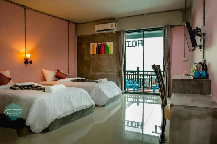 Deluxe Quadruple room
