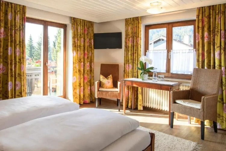 Standard Double room with balcony