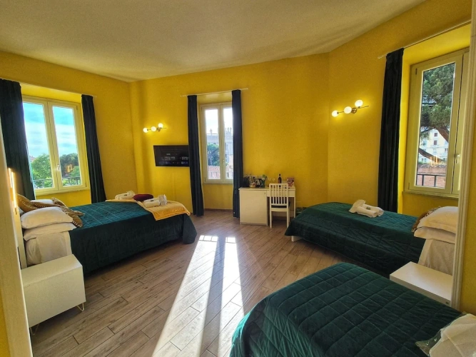 Luxury Quadruple room