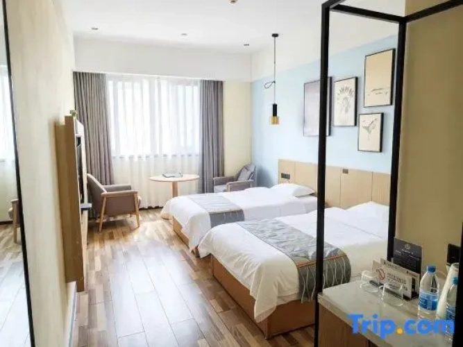 Standard Double room with view