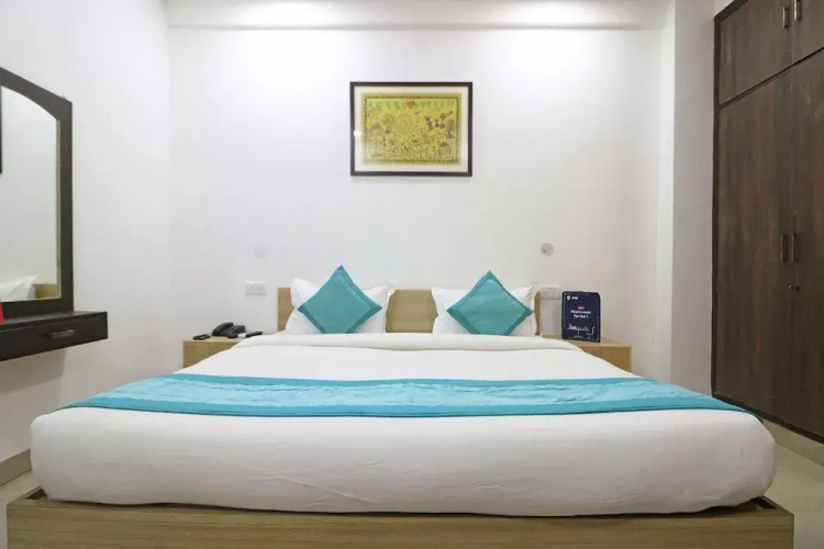 Hotel Petals Elite 2