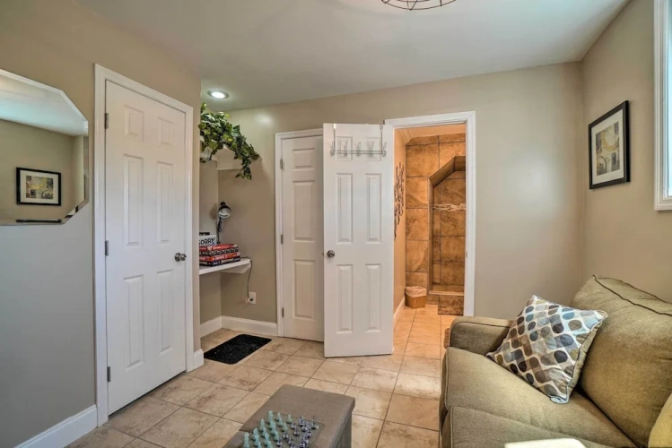 Guest rooms