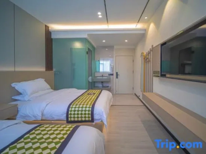 Luxury Suite