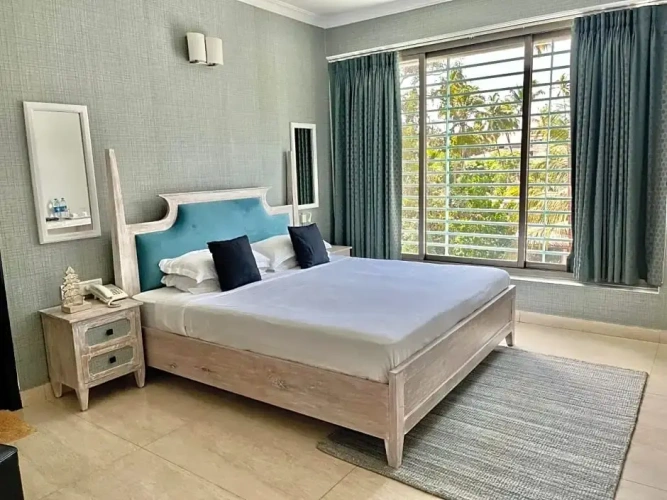 Deluxe Suite