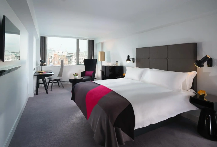 Deluxe room with river view