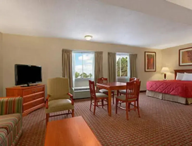 Ramada Burlington Conf Center