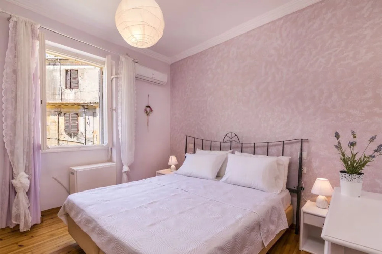 Ilia Old Town Apartment