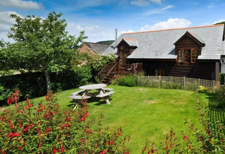 2 Bedrooms Double Cottage
