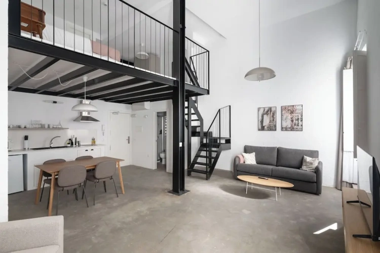 Comfort Duplex Studio
