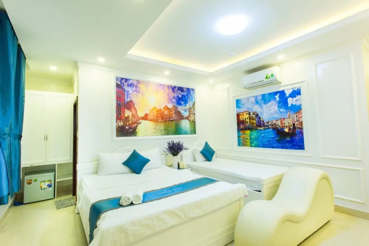 Venice Hotel
