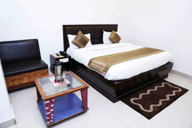 Hotel Kumar Palace