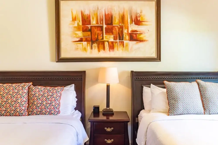 Deluxe Quadruple room