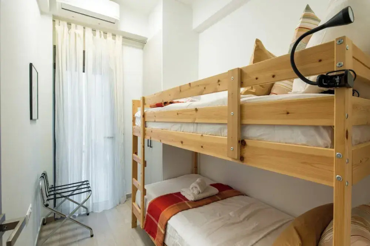 Zappa 2-BR Apt With Terrace in Athens