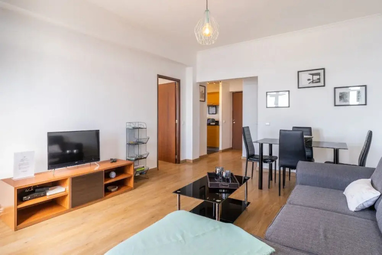 Monumental Apartment