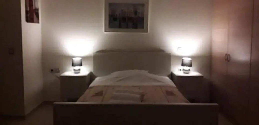 Dora's apartment
