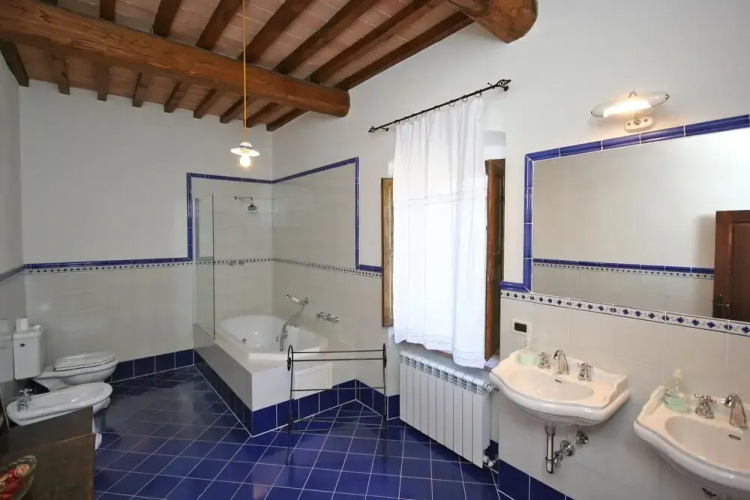Villa Capolona