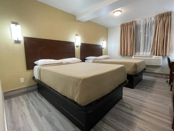 Hotel 369 Brooklyn
