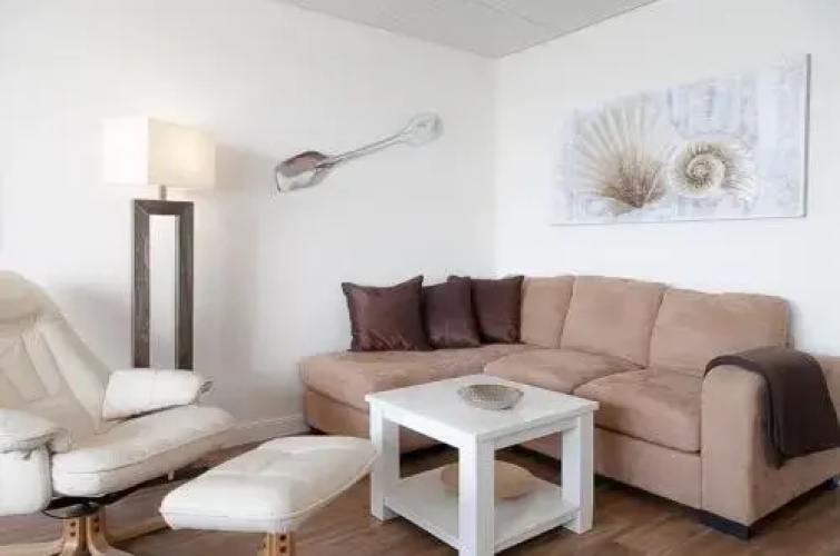 Ad6 8 309A Oceanlounge
