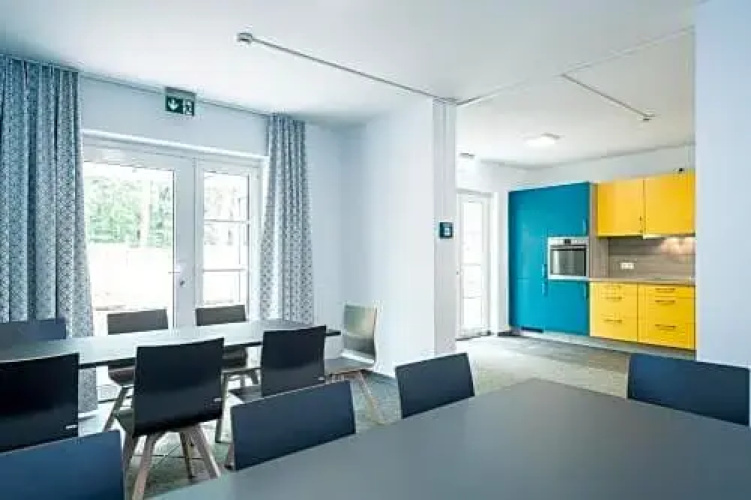 TEEK Hostel