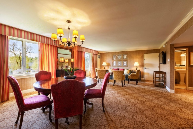 Sleepy Hollow Hotel & Conference Center photo 20