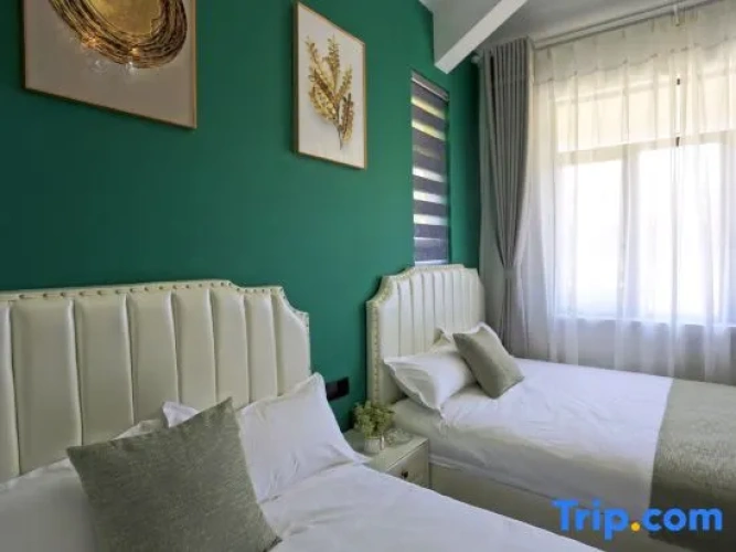 3 Bedrooms Suite