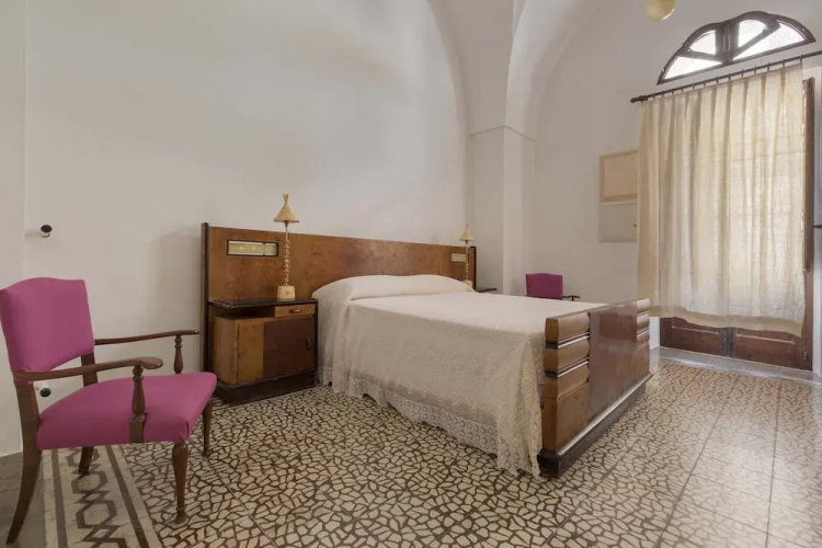 2082 Casa Gegè