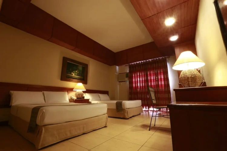 Deluxe Quadruple room