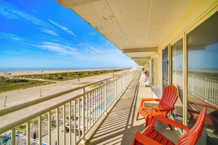 1 Bedroom Apartment with balcony