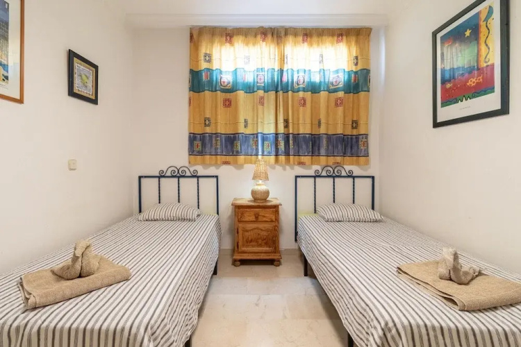 35138c01 - Paseo de los Pescadores 32 Pta 8