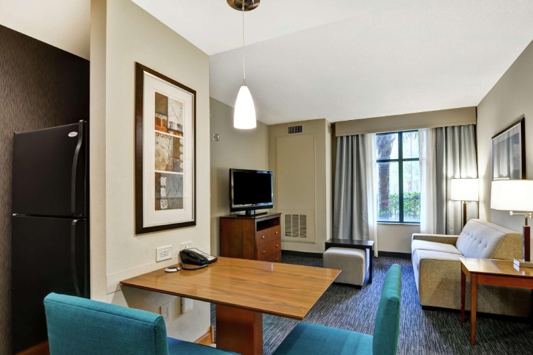 1 Bedroom Quadruple Suite