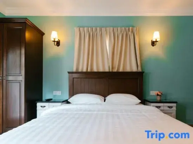 2 Bedrooms Twin Family Suite