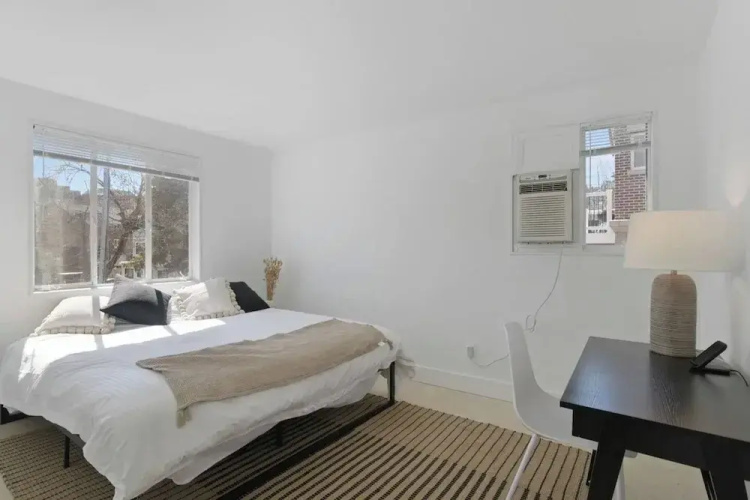 4206 Washington Blvd Condos