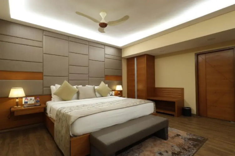 Rang Lords Inn Bharuch