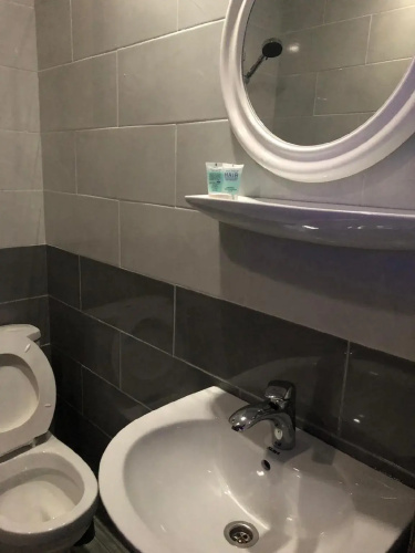 7 Days Hotel Apartment