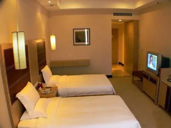 Royal Hotel