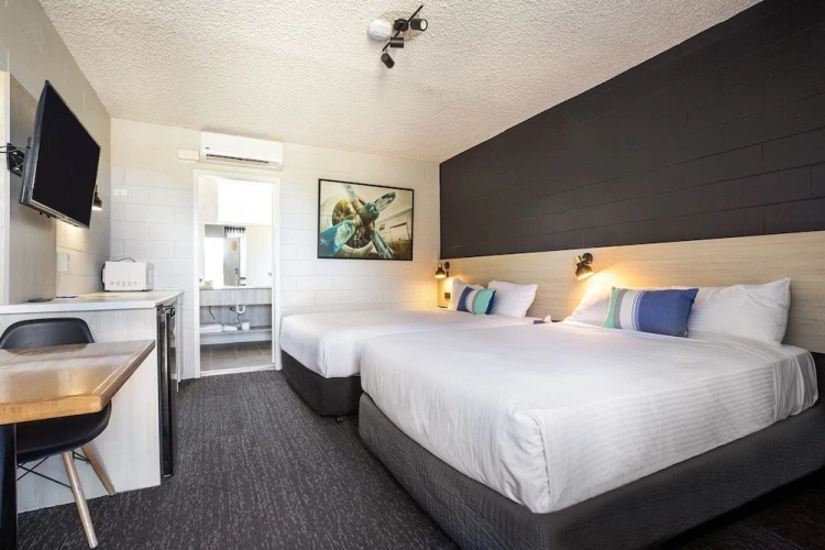 Standard Twin Family room