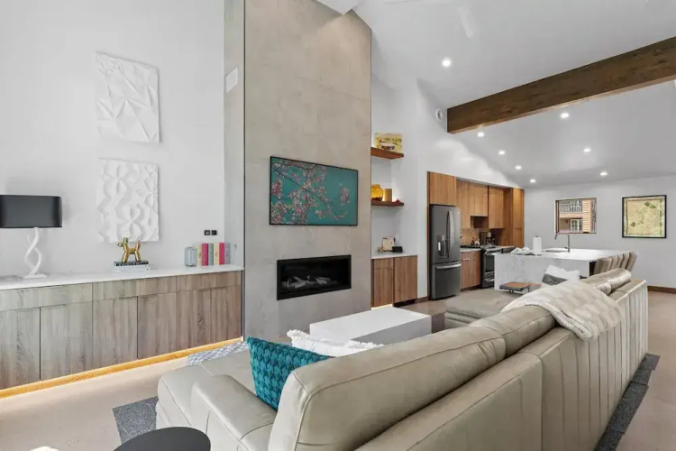 Ina's Way Townhomes, Unit C