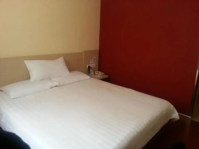 Elan Hotel