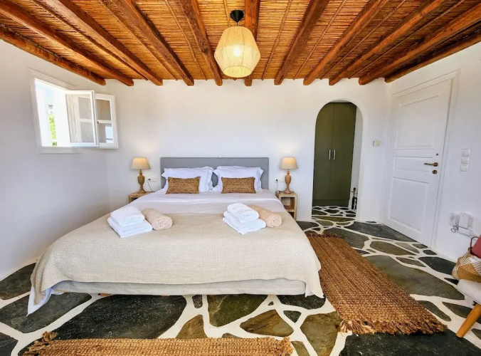 Anthemion Paros Villas & Suites