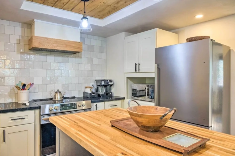 3 Bedrooms Cottage