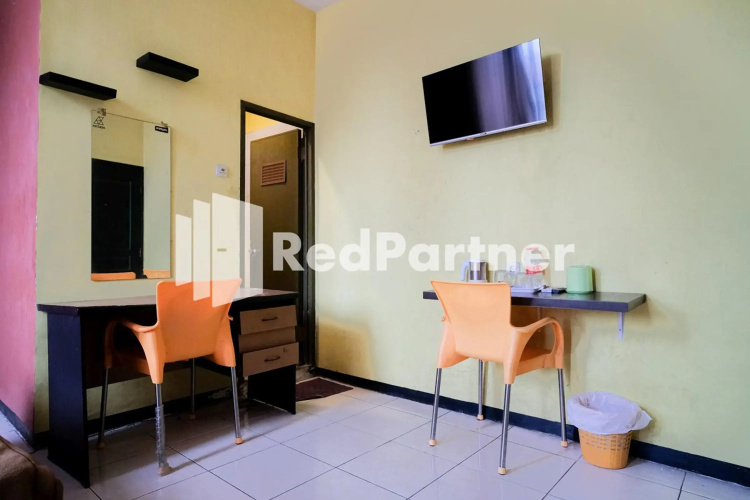 Sparkling Hotel RedPartner