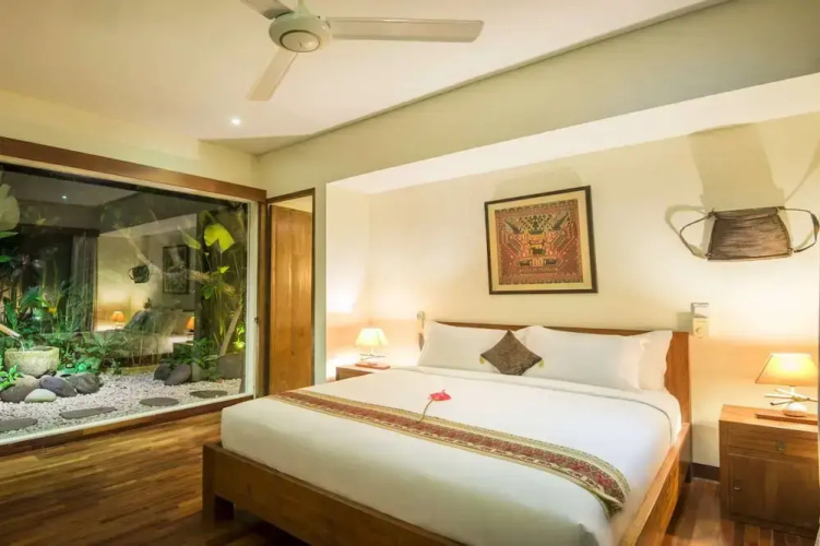 Bali Villa Near the Beach, 2064