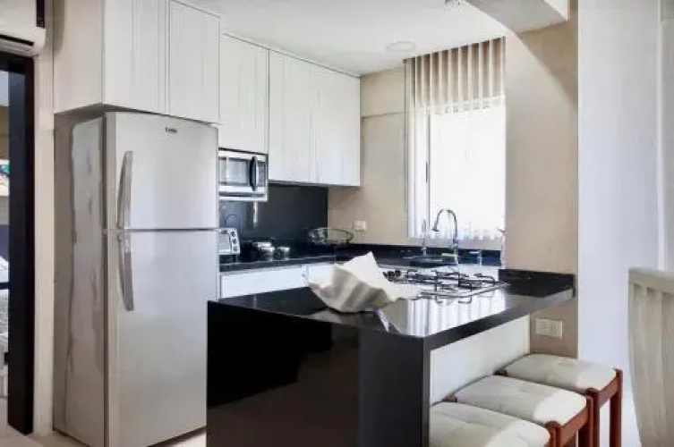 Suites Marina Condo