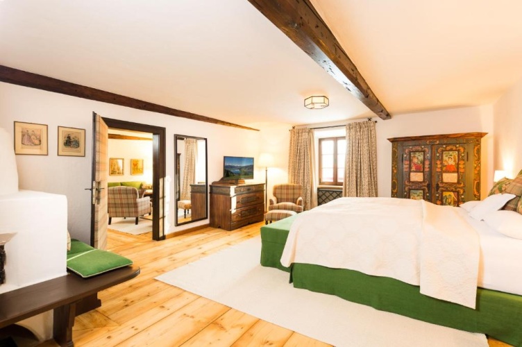 Triple Suite