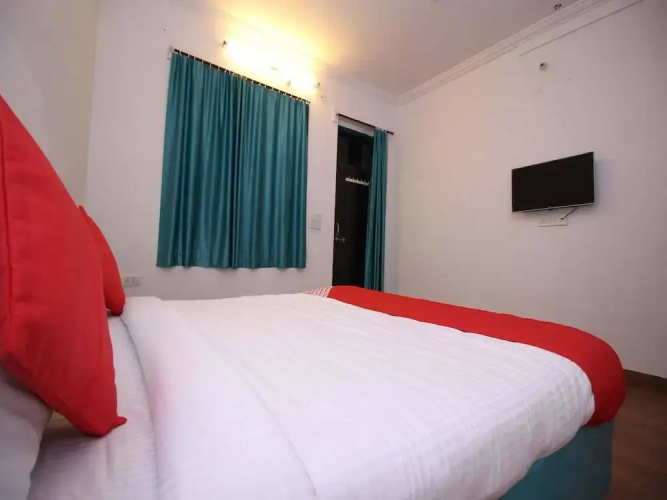 Hotel Amar by OYO Rooms
