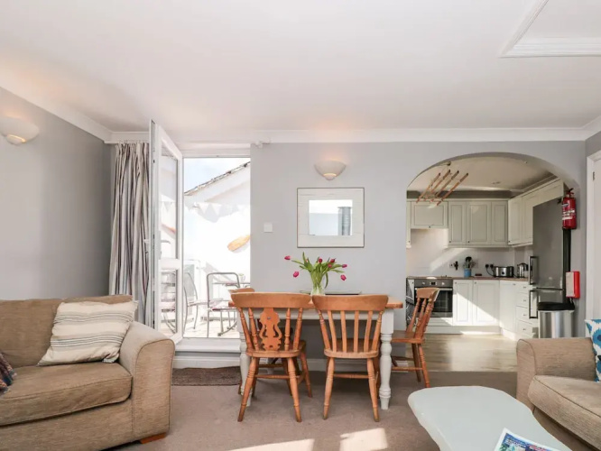 3 West Park Mews