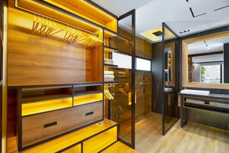 Guest rooms
