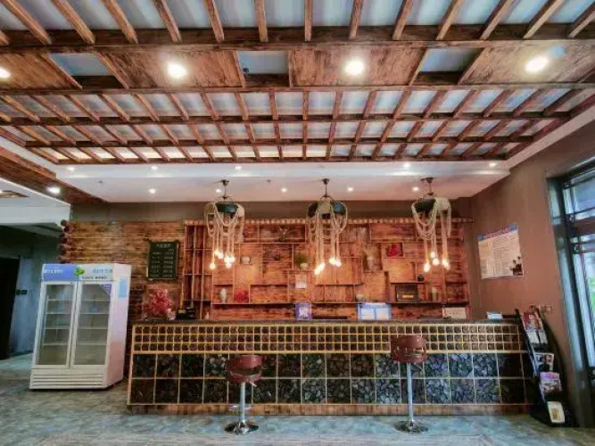 Qianhe Hotel