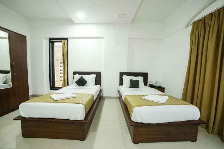 Oyo 7150 Metro View Residency
