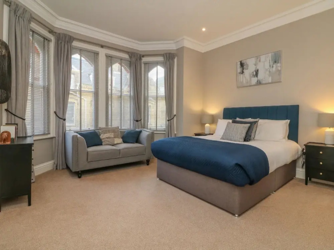 7 Belgrave Apartments